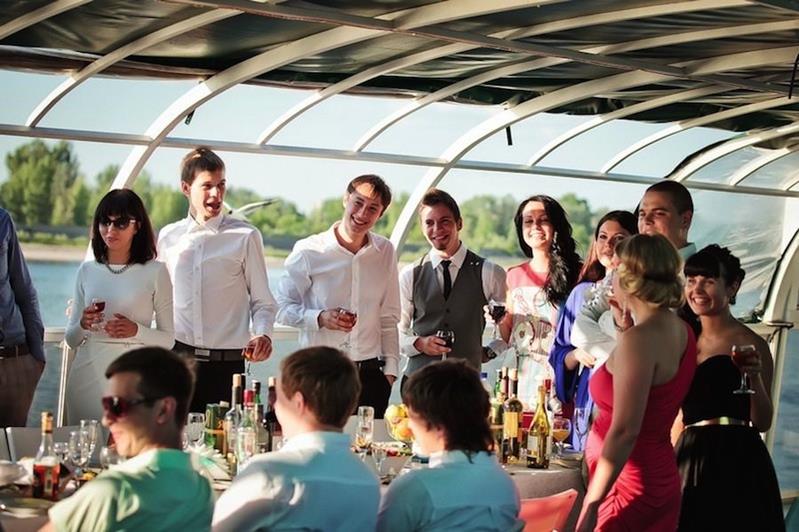 Корпоратив на палубе теплохода