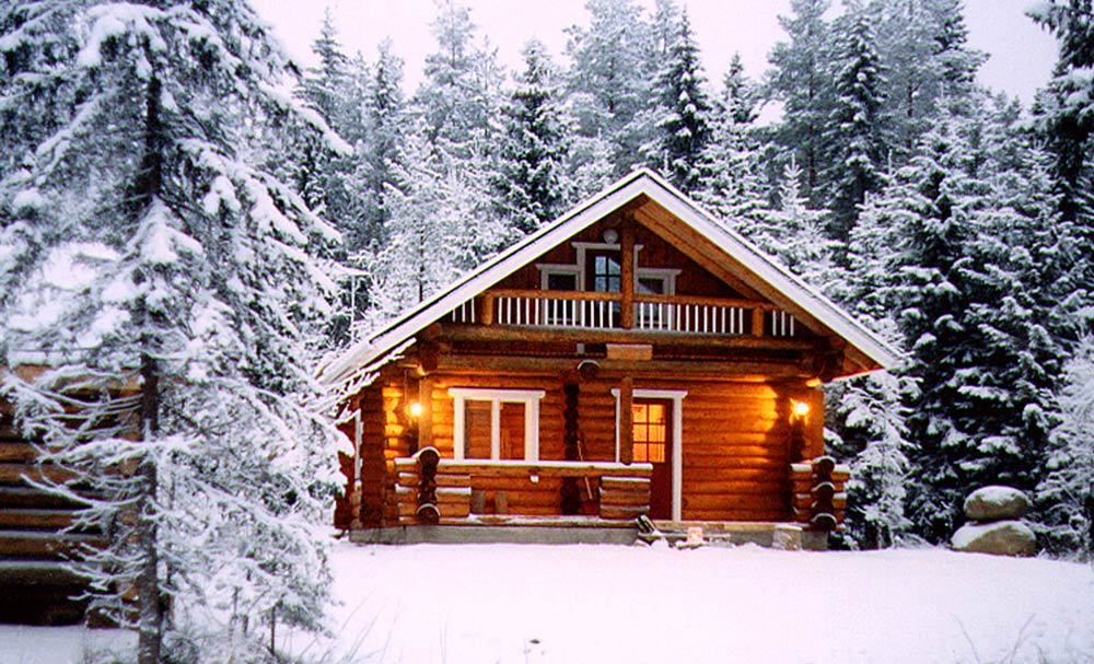 Выберитесь на загородную базу, чтобы порыбачить и попариться в баньке