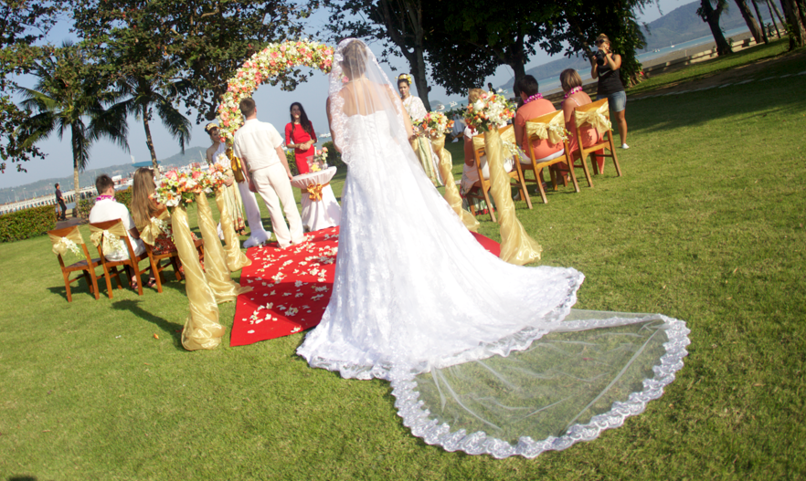 Голливудская свадьба