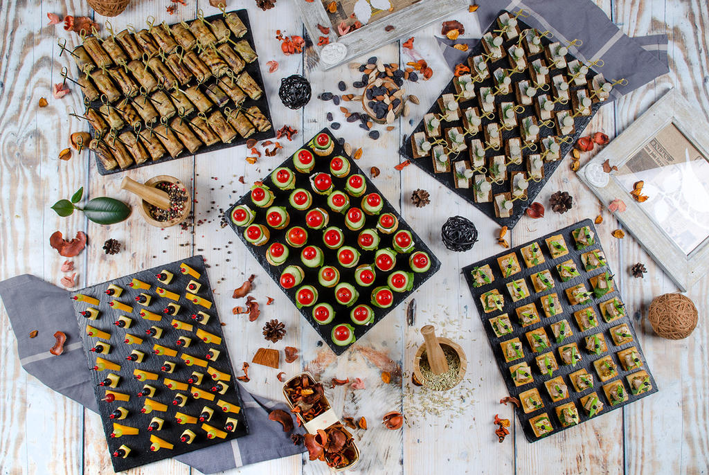 Варианты меню для фуршета | CaterMe