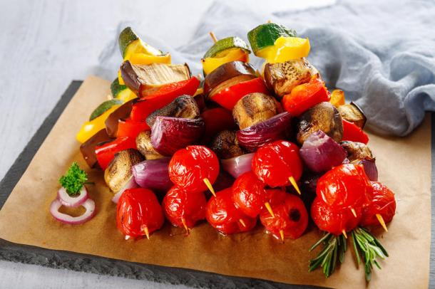Шашлычок из овощей с грибочками