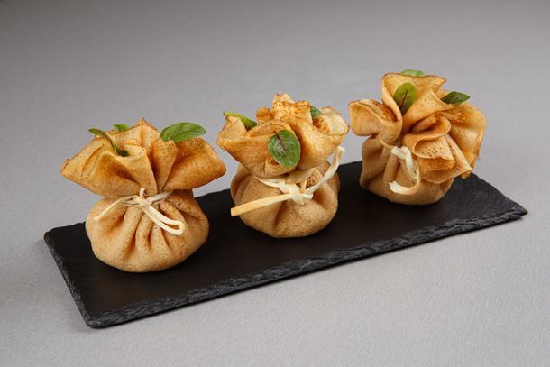 Блинный мешочек с телятиной