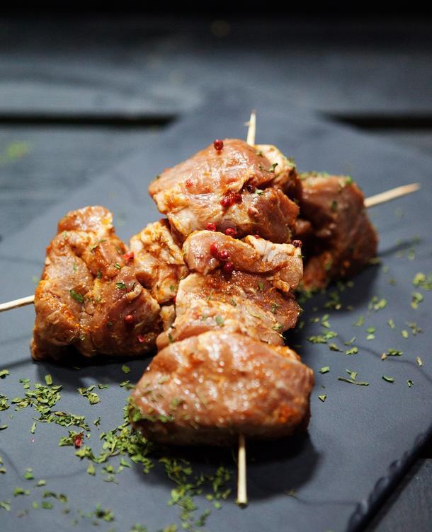 Мини шашлычок из свинины