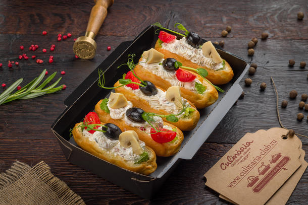 Эклеры–риет с мясом