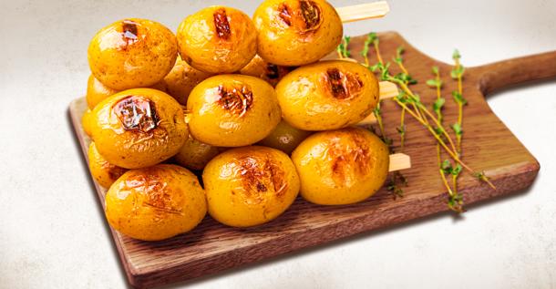 Шашлычки из черри картофеля