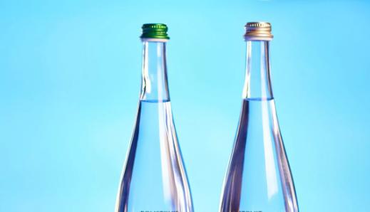 Вода стекло