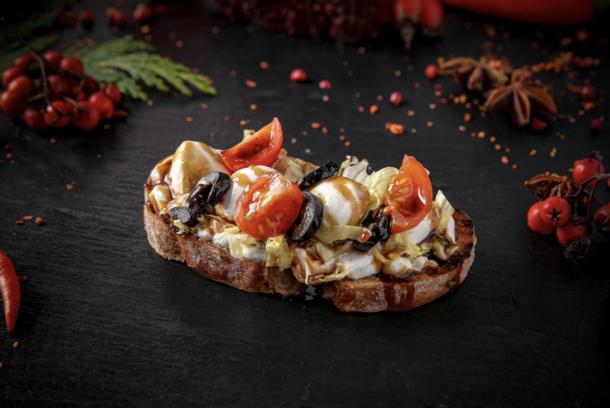 Тапас капрезе