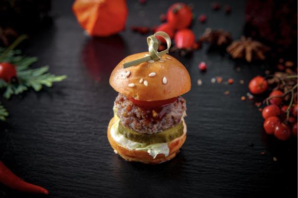 Канапе-бургер с говядиной