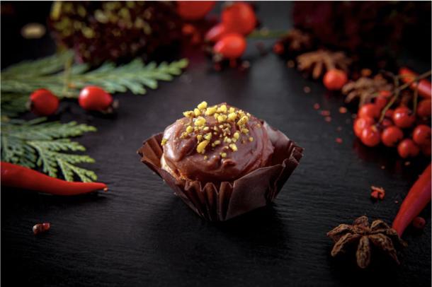 Профитроль с молочным шоколадом