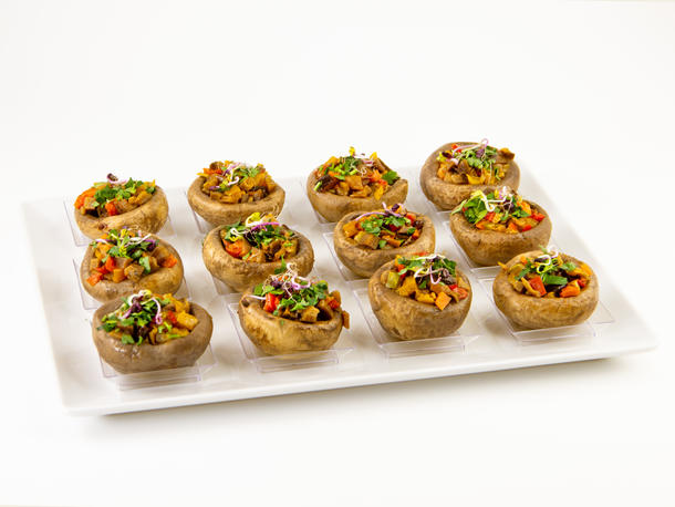 Шампиньоны фаршированные овощами ВЕГАН