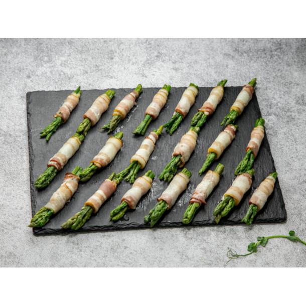 Рулет из спаржи в беконе Рулет из спаржи в беконе