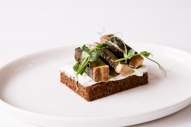 Брускетта аля шпроты Брускетта аля шпроты