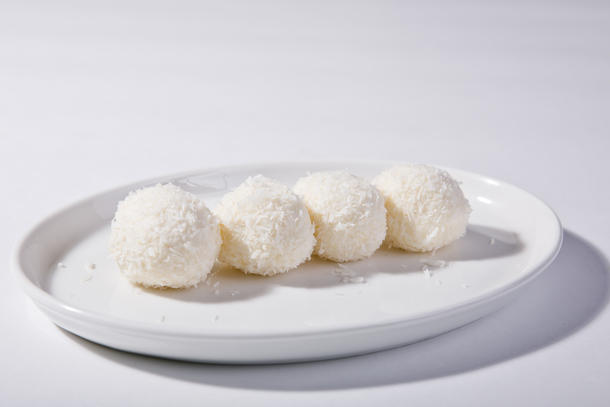 Кокосовый шарик Кокосовый шарик