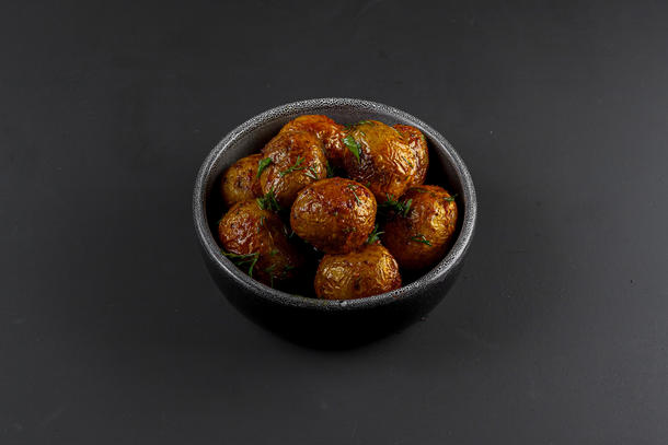 Картофель мини запеченный, с укропом Картофель мини запеченный, с укропом