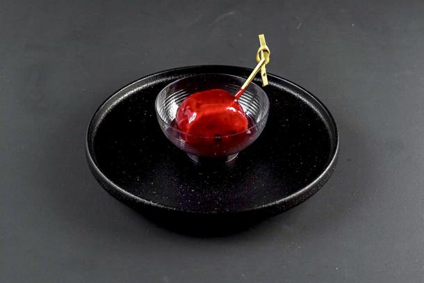 Террин из цыплёнка с фисташками в ягодном желе