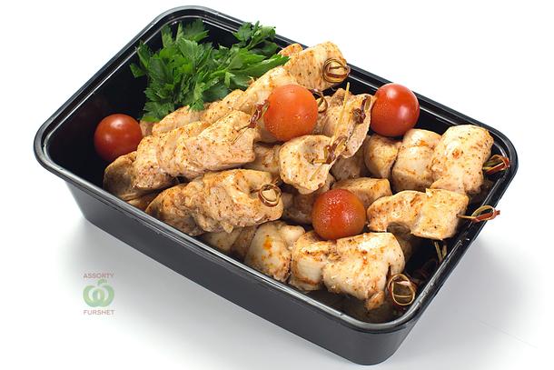 Шашлык мини из курицы в марокканских специях на шпажке (15 шт) Шашлык мини из курицы в марокканских специях на шпажке (15 шт)