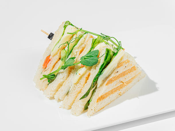 Мини сэндвичи с лососем 4 шт.