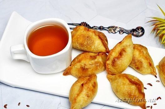 Пирожок с картошкой (мини)