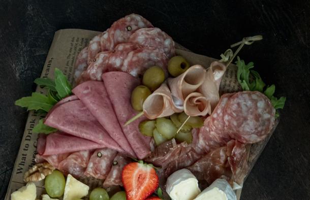 Ассорти мясное