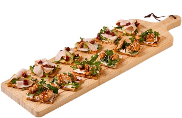 Брускетты на круассане «Курица» и «Ветчина»