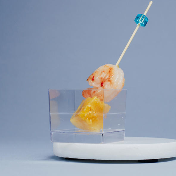 Креветка в сладком чили с ананасом