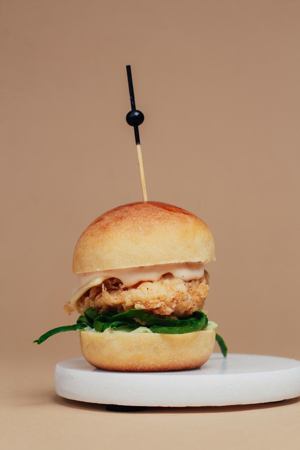 Мини чикенбургер