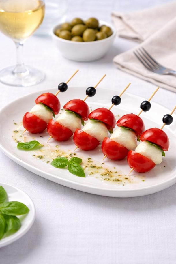 Канапе капрезе