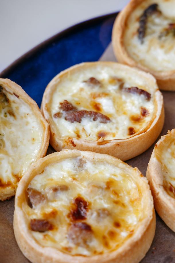 Жульен с курицей и грибами Жульен с курицей и грибами