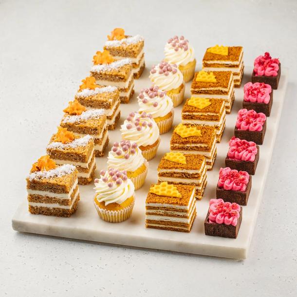 Набор десертов "Sweet mix" Набор десертов "Sweet mix"