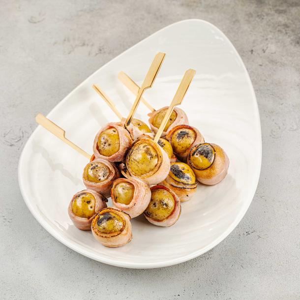 Бейби-картофель в беконе Бейби-картофель в беконе