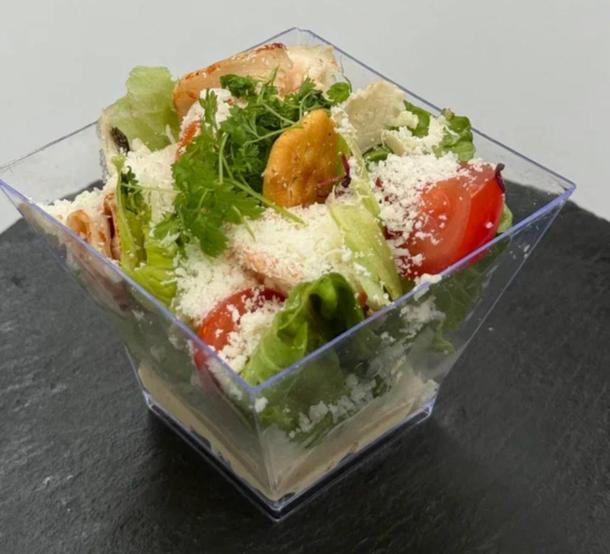 Цезарь с курицей (6 шт)