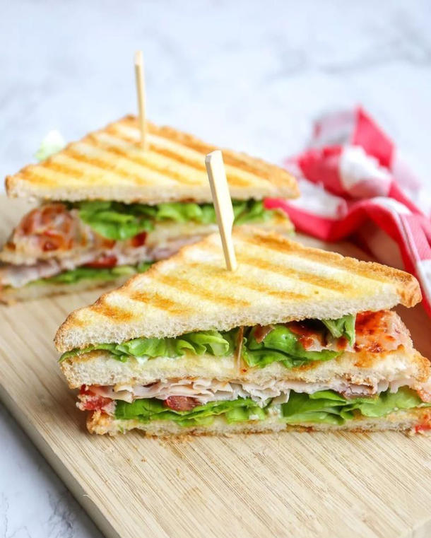 Мини сендвич с куриным филе