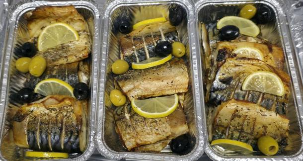 Скумбрия на гриле для барбекю Скумбрия на гриле для барбекю