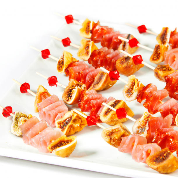 Канапе «Хамон с вяленным инжиром»