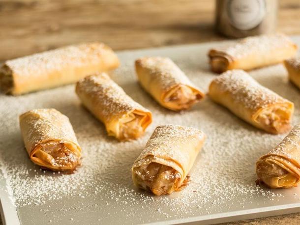 Мини штрудель с яблоком и корицей Мини штрудель с яблоком и корицей