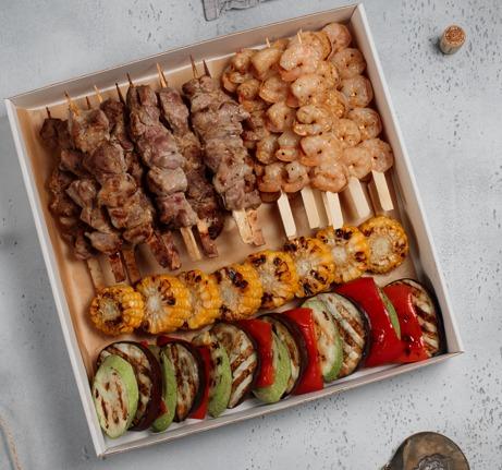 Сет шашлычков на 4 персоны Сет шашлычков на 4 персоны