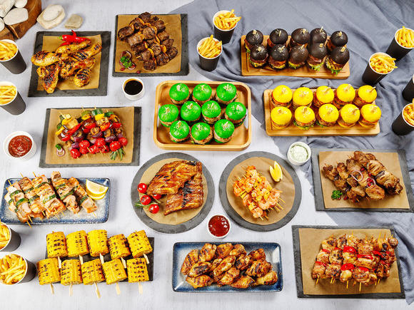 Фуршетный сет стандарт с горячими закусками на 8 персон в Москве