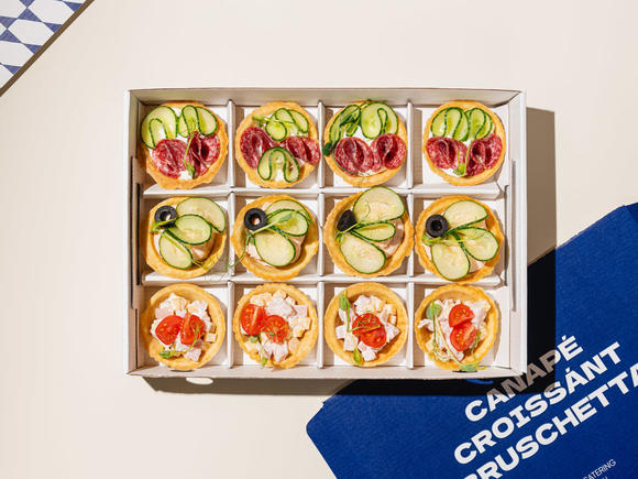 Ассорти закусок к празднику на 10-15 персон в Москве