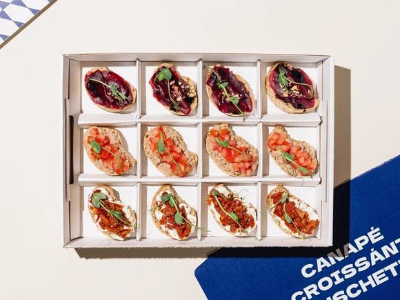 Сет угощений в боксах на 10-20 персон в Москве