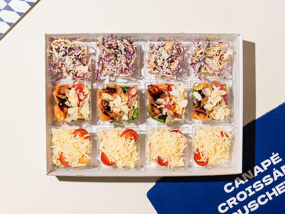 Фуршетный сет "Классический " на 10-12 персон в Москве