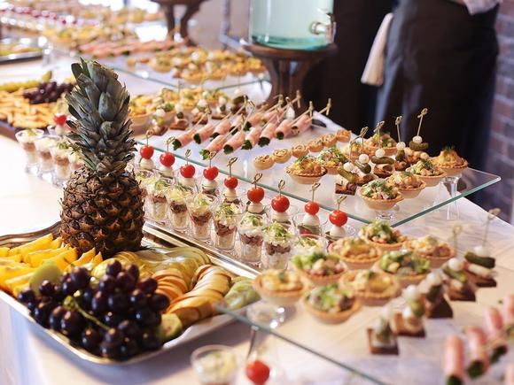 Мероприятие на 25 персон с фуршетным меню в Москве