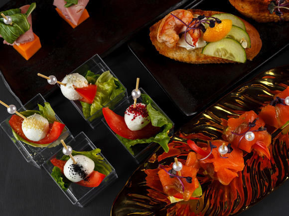 Фуршетный бокс на 13 персон в Москве