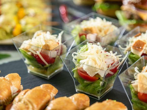 Заказать День рождения на 6 персон в Москве