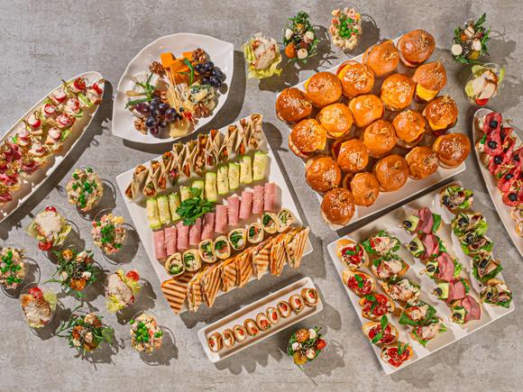 Сет Изобильный с бургерами на 10-20 персон в Москве