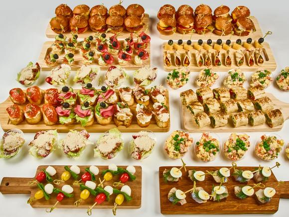 Сет Гранд с бургерами на 15-20 персон в Москве