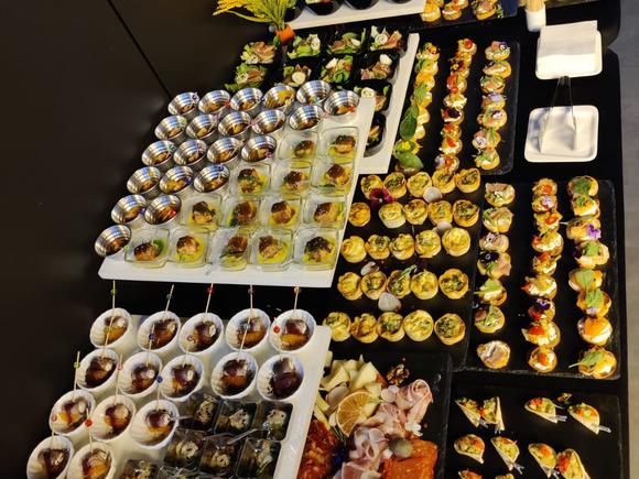 Фуршет на 135 персон в Москве