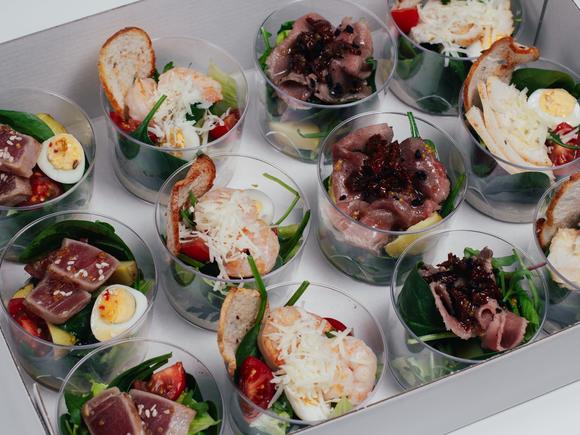 Сет салатов на на 10-12 персон в Москве