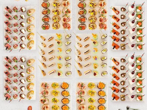 Фуршетный набор закусок "Уик-энд в Италии" на 15-20 персон в Москве