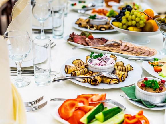 Недорогое свадебное банкетное меню на 20-25 персон в Москве