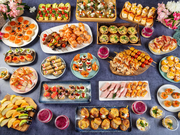 Премиальное свадебное фуршетное меню с горячими закусками на 20-25 персон в Москве